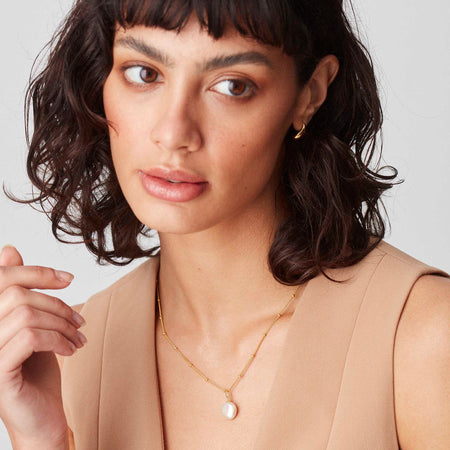 Round Pearl Necklace Gold